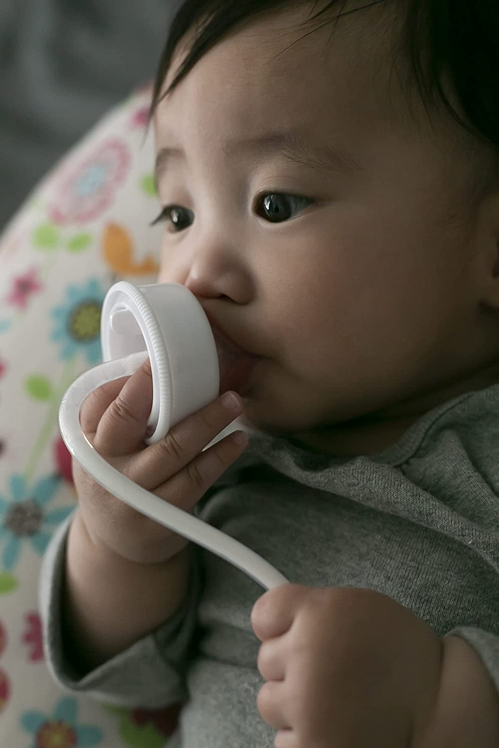 Hands-Free Baby Bottle - Self Feeding Baby Bottle System 9 oz (2 Pack - Elephant)