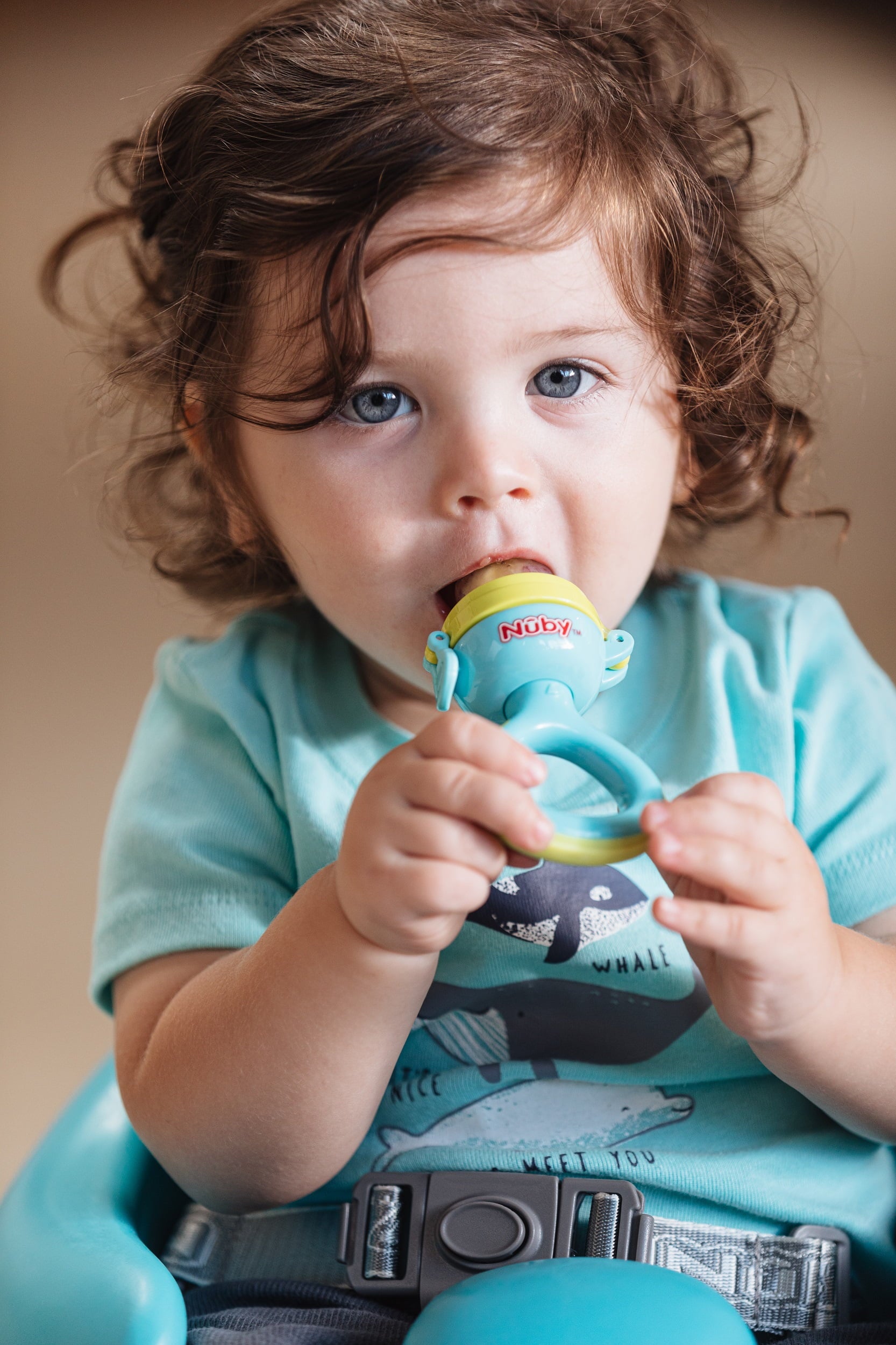 Twist n' Feed First Foods Feeder with Cover for Infants