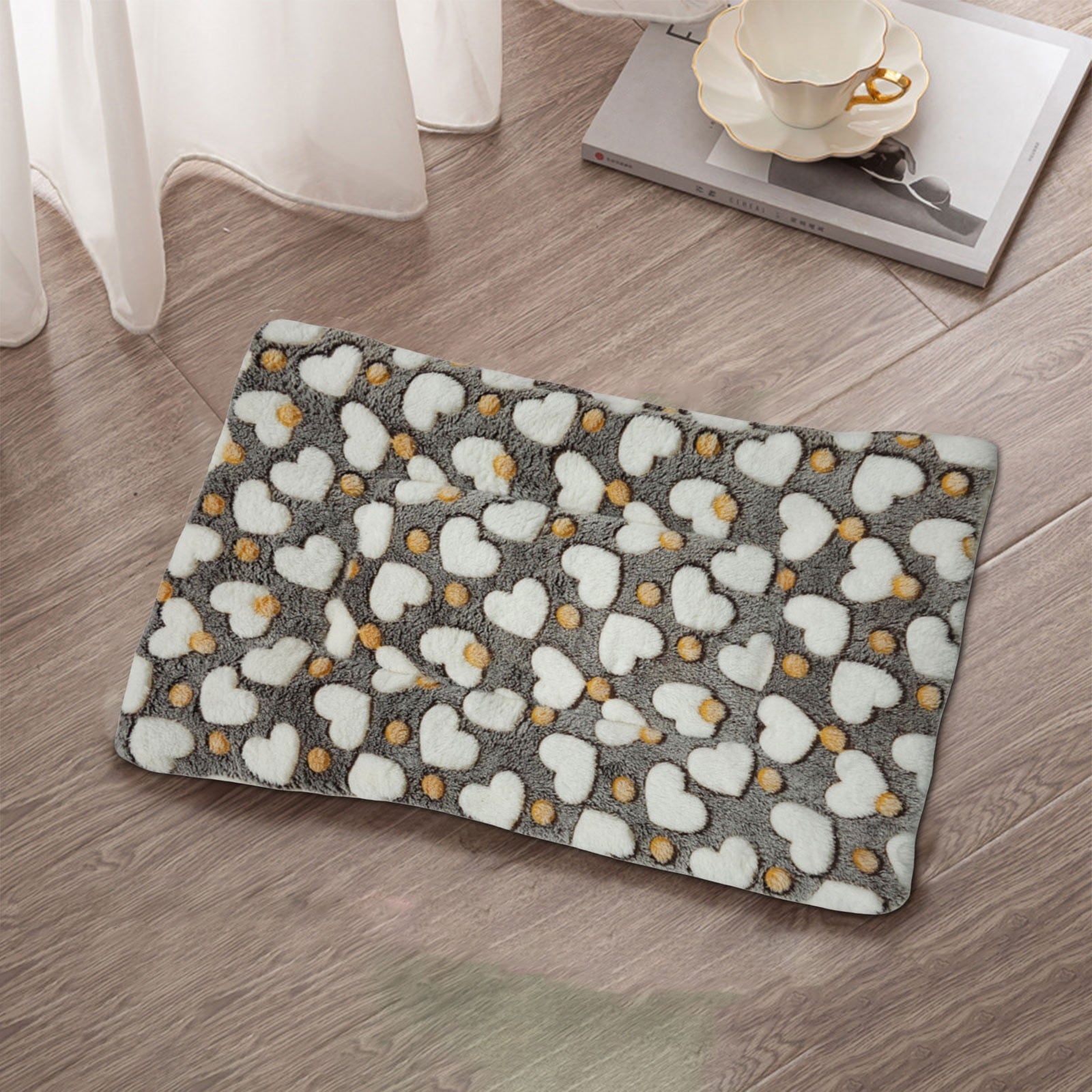 Plush Dog Bed for Small Dogs - Dog Crate Pad Dog Bed Mat, Washable Kennel Pad Pet Beds with NonSlip Bottom, Plush Dog Mat, Crate Pet Beds Dog Sleeping Mat Cushion Bed 9.8x12.6inch
